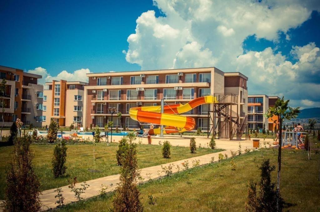 Fort Noks Holiday A2-61 Large Studio Солнечный берег Экстерьер фото